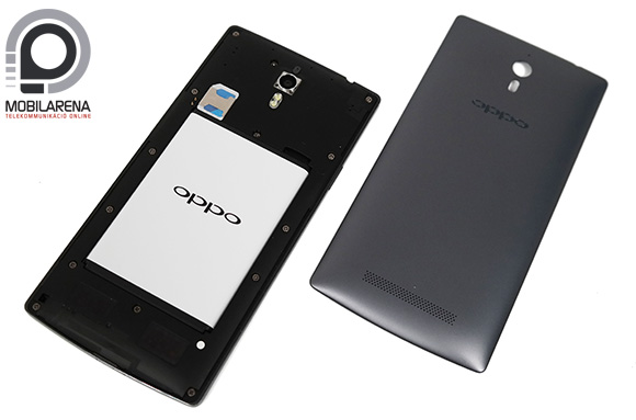 Az Oppo Find 7a hátlapja és az akkumulátor