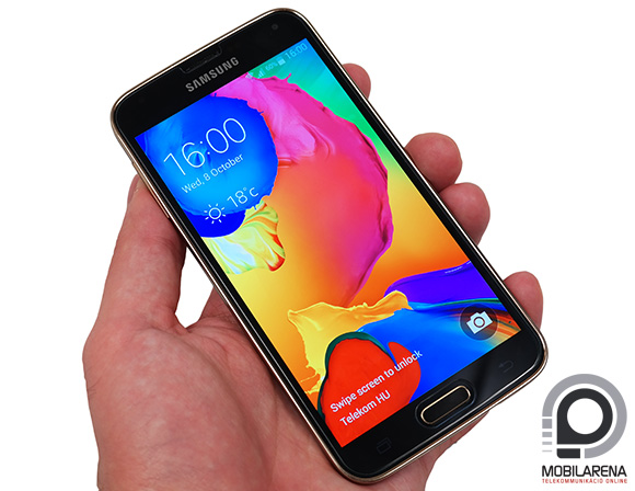 A Samsung Galaxy S5 LTE-A ideális méretekkel rendelkezik