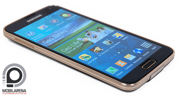A Samsung Galaxy S5 LTE-A az S5 kiköpött mása