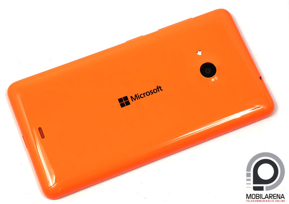 Microsoft Lumia 535 Dual SIM hátulról, hátlap