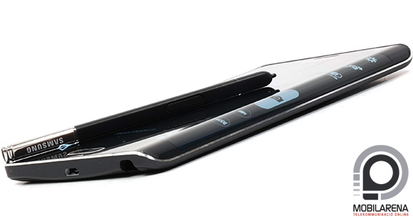 Az S Pennel a Samsung Galaxy Note Edge oldalsávja is kezelhető