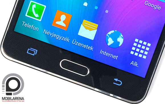 A Samsung Galaxy A7 megjelenítője remek, betekintési szögei azonban nem hibátlanok