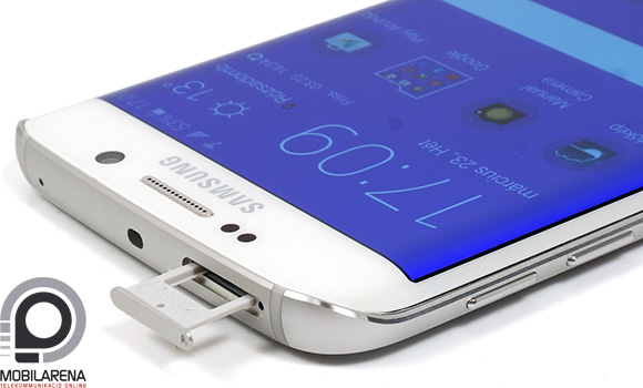 A nanoSIM-et Samsung Galaxy S6 edge tetején lehet behelyezni